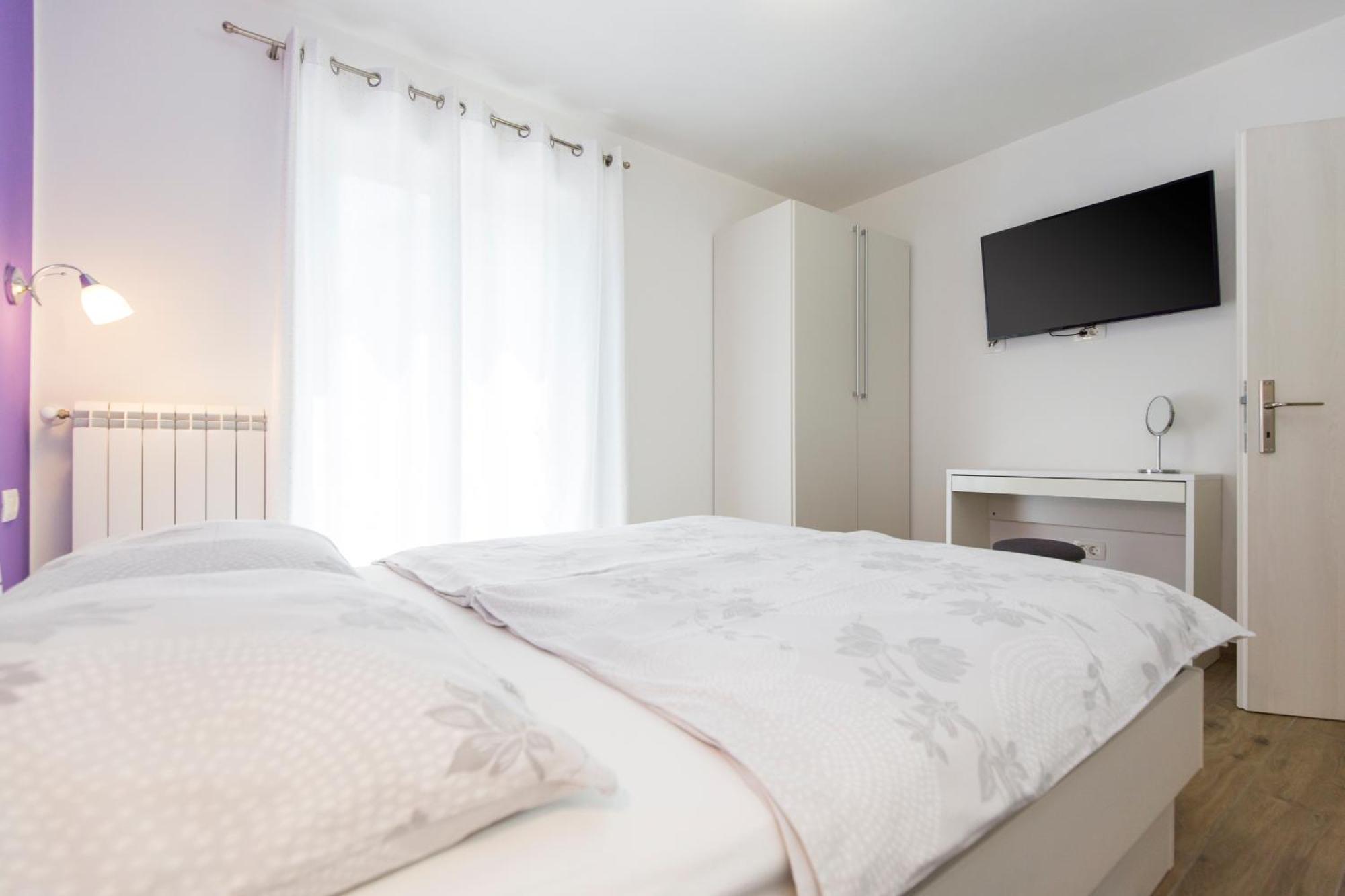 Holiday Home Rea Лабин Екстериор снимка
