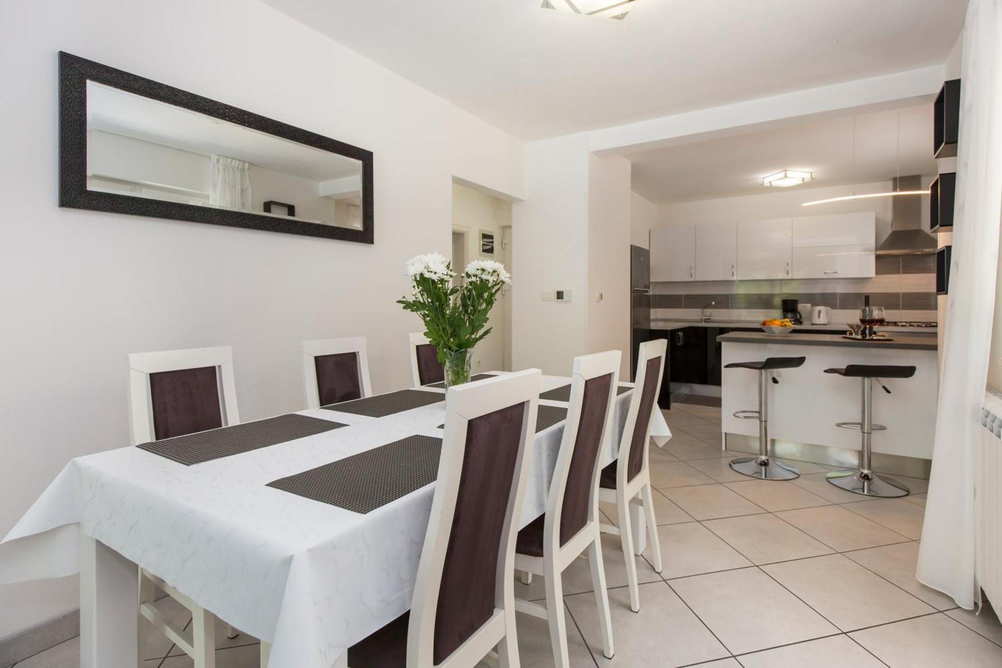 Holiday Home Rea Лабин Екстериор снимка