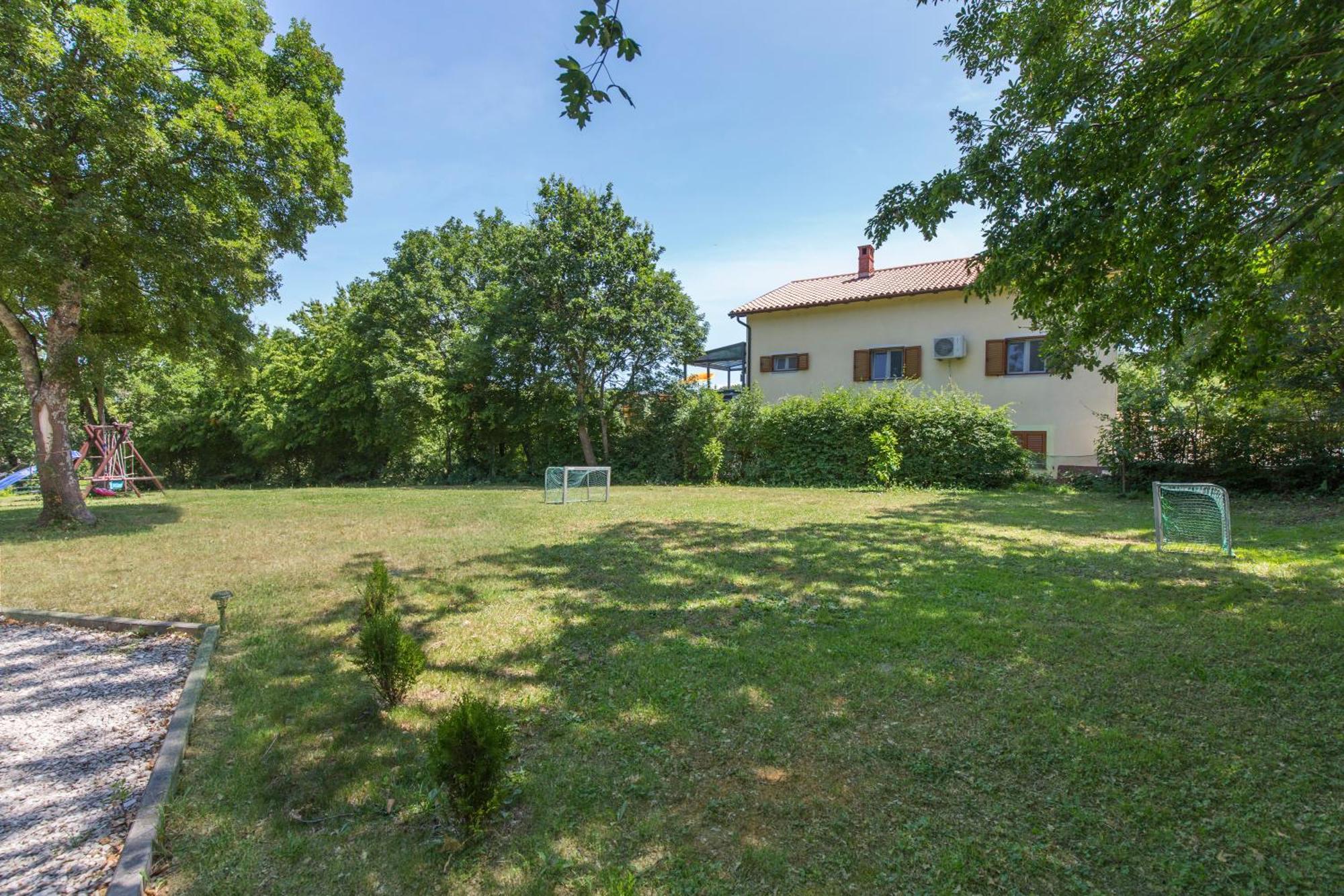 Holiday Home Rea Лабин Екстериор снимка